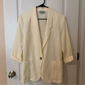Vintage 80’s Requirements cream blazer